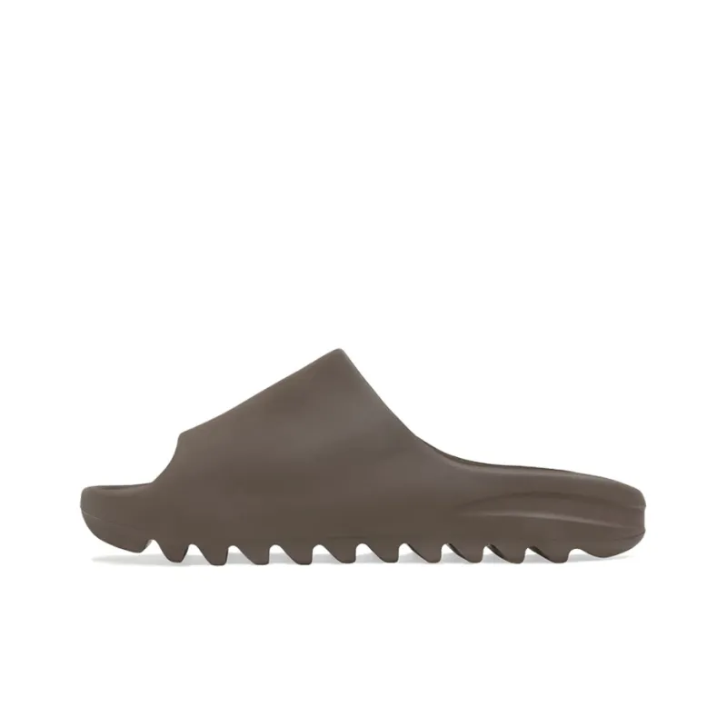 Uabat adidas Yeezy Slide Soot G55495 (Buying two sizes larger than usual)