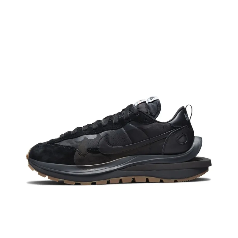 Nike Vaporwaffle sacai Black Gum DD1875-001