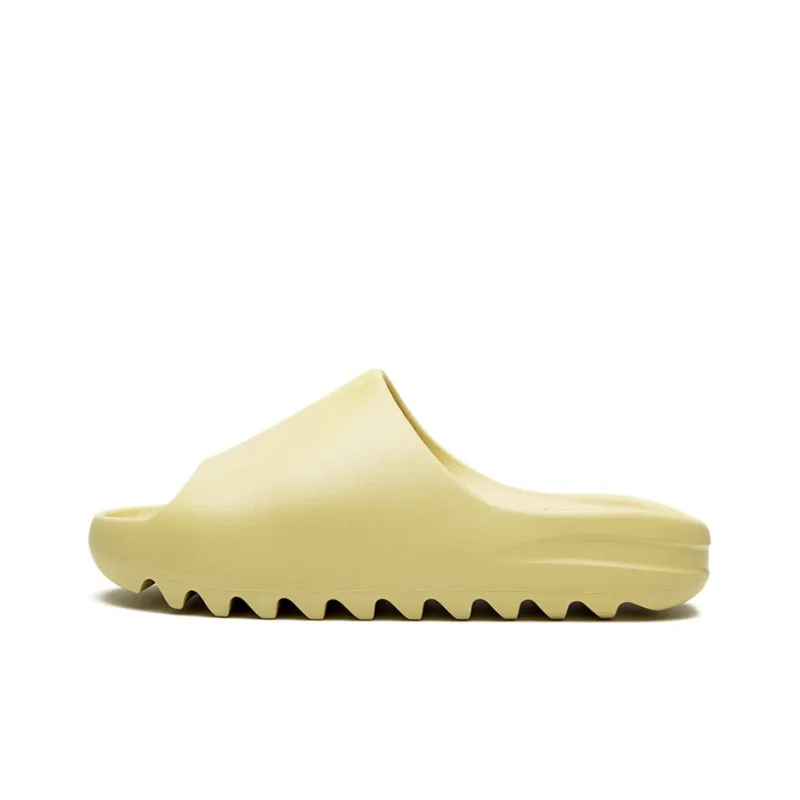 Uabat adidas Yeezy Slide Desert Sand FW6344(Buying two sizes larger than usual)