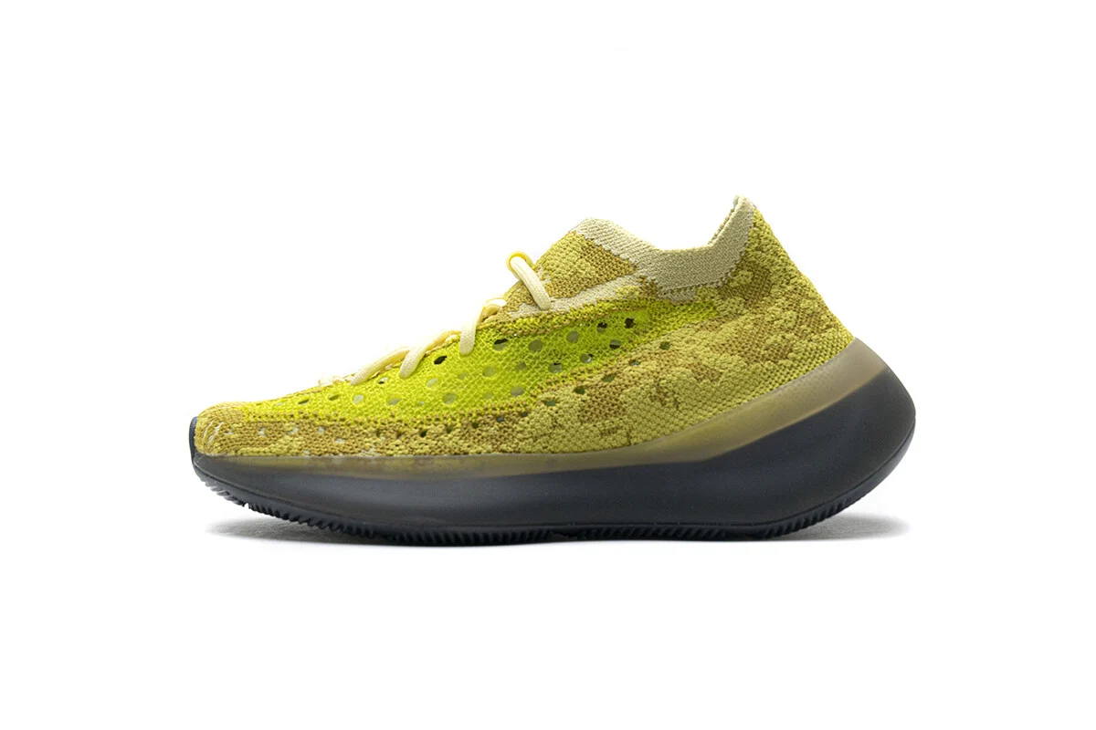 Uabat Yeezy Boost 380 Hylte Glow FZ4990