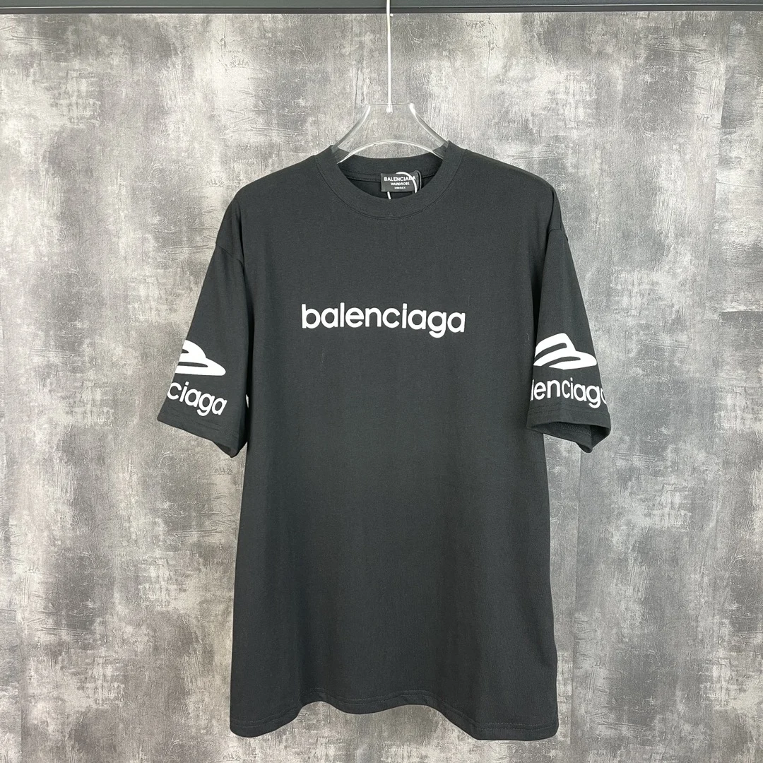 Balenciaga T-Shirt 9540